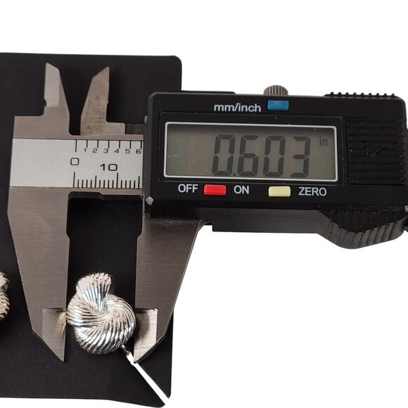 Vintage Silver Tone Knot Earrings Screw Back Clip on Adjustable Clip Retro - Picture 7 of 12